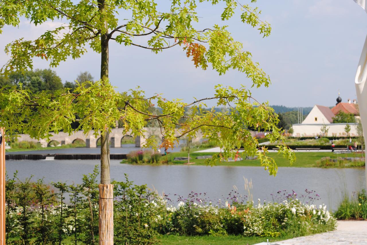 Seenario - Art & Health Hotel Am See เทียร์เชนรอยธ์ ภายนอก รูปภาพ